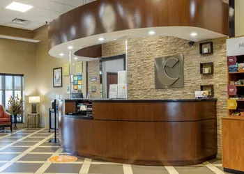 Comfort Suites Batesville hotel thumbnail 3