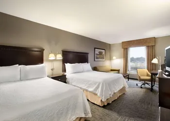 Hampton Inn & Suites Mahwah hotel thumbnail 7