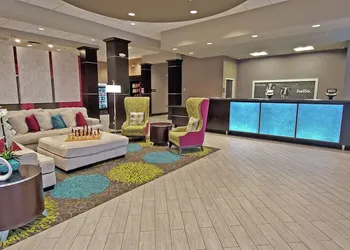 Hampton Inn Kearney hotel thumbnail 3