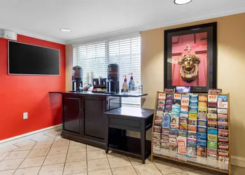 Extended Stay America Suites Houston Galleria Uptown hotel thumbnail 4