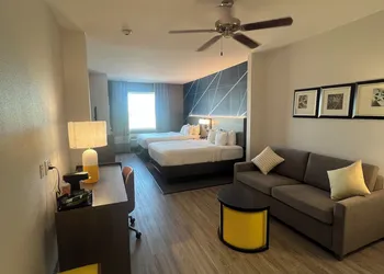 Comfort Suites San Angelo near University hotel thumbnail 5