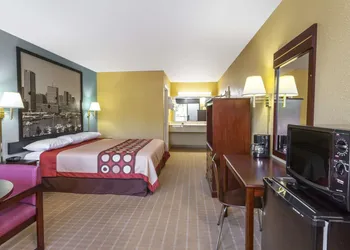 Super 8 by Wyndham Jessup/Baltimore Area hotel thumbnail 8