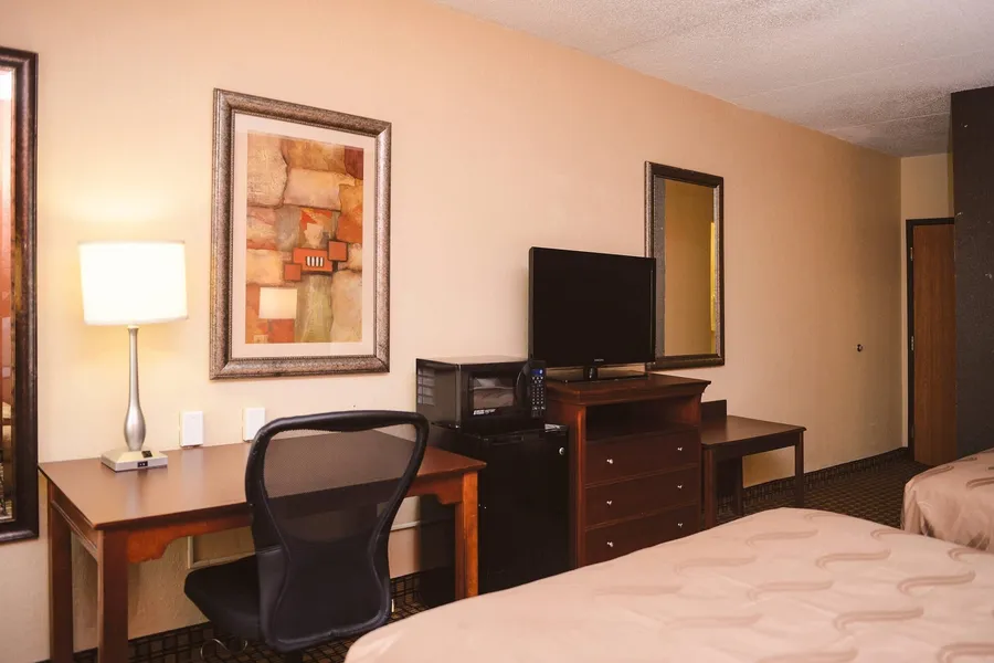 Quality Inn & Suites Ames Conference Center Near ISU Campus hotel detail image 6