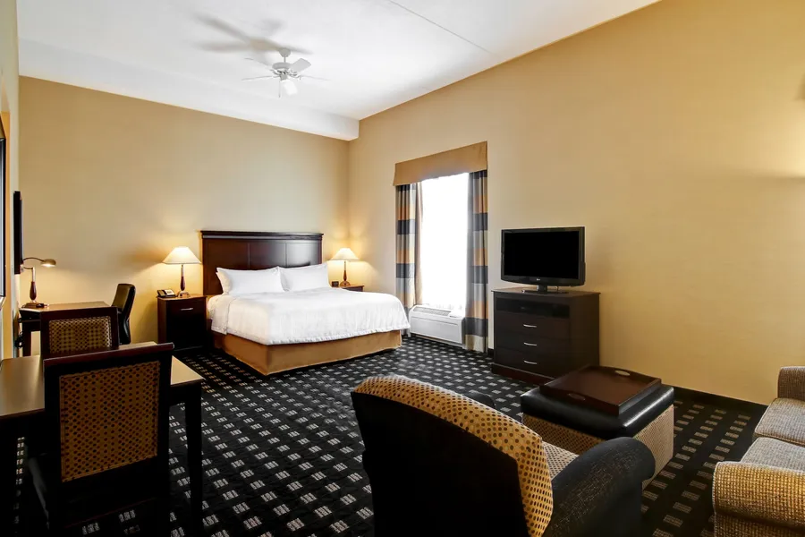 Homewood Suites by Hilton Toronto Airport Corporate Centre hotel detail image 6