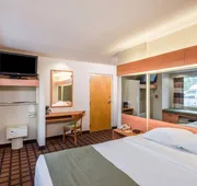 Microtel Inn & Suites by Wyndham Uncasville Casino Area hotel detail image 7