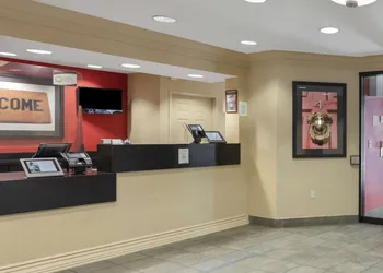 Extended Stay America Suites Oakland Alameda Airport hotel thumbnail 3