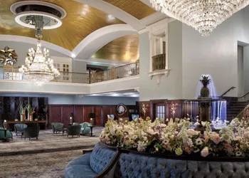 Amway Grand Plaza, Curio Collection by Hilton hotel thumbnail 5