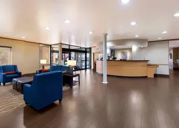 Comfort Suites El Paso West hotel thumbnail 4