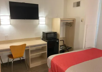Motel 6 Jackson Airport, Pearl hotel thumbnail 8