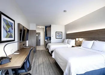 Holiday Inn Express Airport-Calgary by IHG hotel thumbnail 3