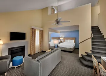 Sonesta ES Suites Providence - Airport hotel thumbnail 6