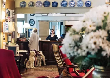 The Red Lion Inn hotel thumbnail 2