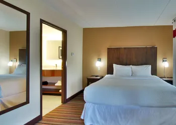 Four Points by Sheraton Nashville Airport hotel thumbnail 8