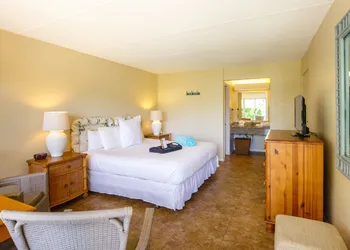Naples Garden Inn hotel thumbnail 5