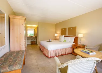 Naples Garden Inn hotel thumbnail 7