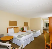 Naples Garden Inn hotel detail image 4