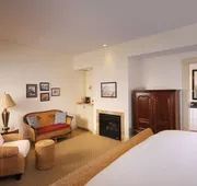 1906 Lodge hotel detail image 4