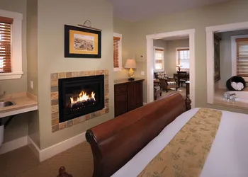 1906 Lodge hotel thumbnail 8