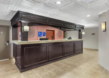 Best Western Plus Rose City Suites hotel thumbnail 4