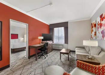 Best Western Plus Rose City Suites hotel thumbnail 7