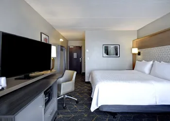 Holiday Inn Philadelphia-Cherry Hill by IHG hotel thumbnail 3