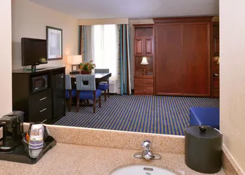 Best Western Leesburg Hotel & Conference Center hotel thumbnail 4