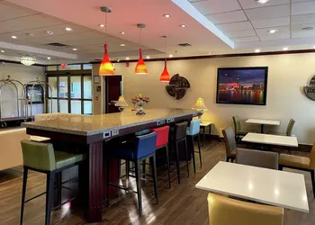 Hampton Inn by Hilton Toronto-Mississauga West hotel thumbnail 2