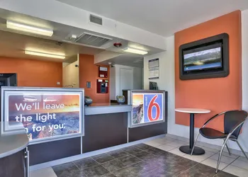 Motel 6 Flagstaff, AZ - Butler hotel thumbnail 2