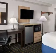 Days Inn by Wyndham Tonawanda/Buffalo hotel detail image 4