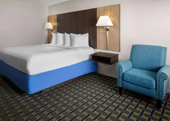Days Inn by Wyndham Tonawanda/Buffalo hotel thumbnail 5