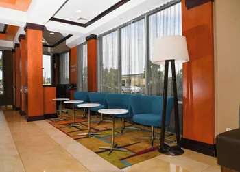 Fairfield Inn & Suites Hartford Airport hotel thumbnail 4