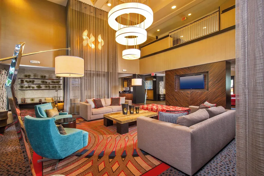 Courtyard by Marriott Dulles Town Center hotel detail image 2
