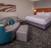 Courtyard by Marriott Dulles Town Center hotel detail image 7
