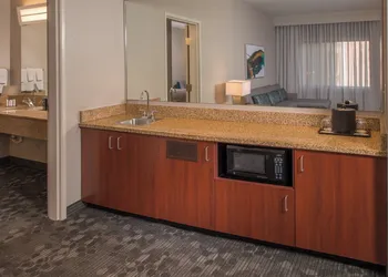 Courtyard by Marriott Dulles Town Center hotel thumbnail 8