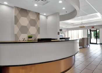 Best Western Plus The Charles Hotel hotel thumbnail 4