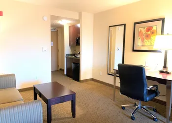 Holiday Inn Express Hotel & Suites FRESNO NORTHWEST-HERNDON by IHG hotel thumbnail 7