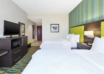 Holiday Inn Express & Suites Southport - Oak Island Area by IHG hotel thumbnail 6