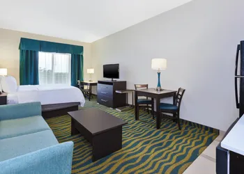 Holiday Inn Express & Suites Southport - Oak Island Area by IHG hotel thumbnail 8