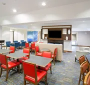 Holiday Inn Express Kansas City - at the Legends by IHG hotel detail image 3