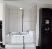 Holiday Inn Express & Suites Geneva Finger Lakes by IHG hotel detail image 5
