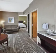 Holiday Inn Express & Suites Geneva Finger Lakes by IHG hotel detail image 7