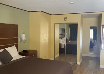 Western Holiday Lodge Three Rivers hotel thumbnail 6