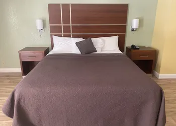 Western Holiday Lodge Three Rivers hotel thumbnail 7