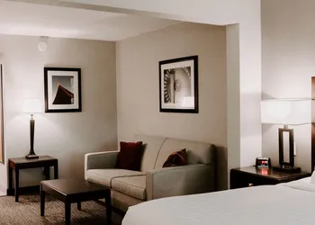 Wingate by Wyndham Chantilly / Dulles Airport hotel thumbnail 6