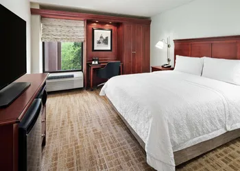 Hampton Inn Austin North @ I - 35 & Hwy 183 hotel thumbnail 5