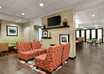 Hampton Inn Washington-Dulles Int'l Airport South hotel thumbnail 2