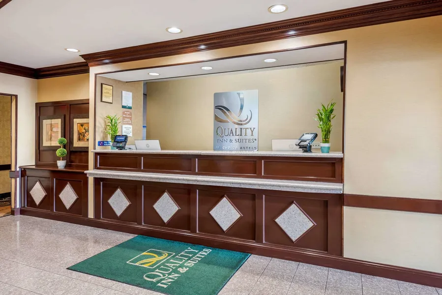 Comfort Inn & Suites hotel detail image 2