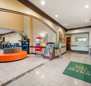 Comfort Inn & Suites hotel detail image 3