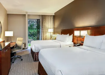 Sonesta Charlotte Lower South End hotel thumbnail 7