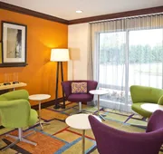 Fairfield Inn & Suites by Marriott White Marsh hotel detail image 4